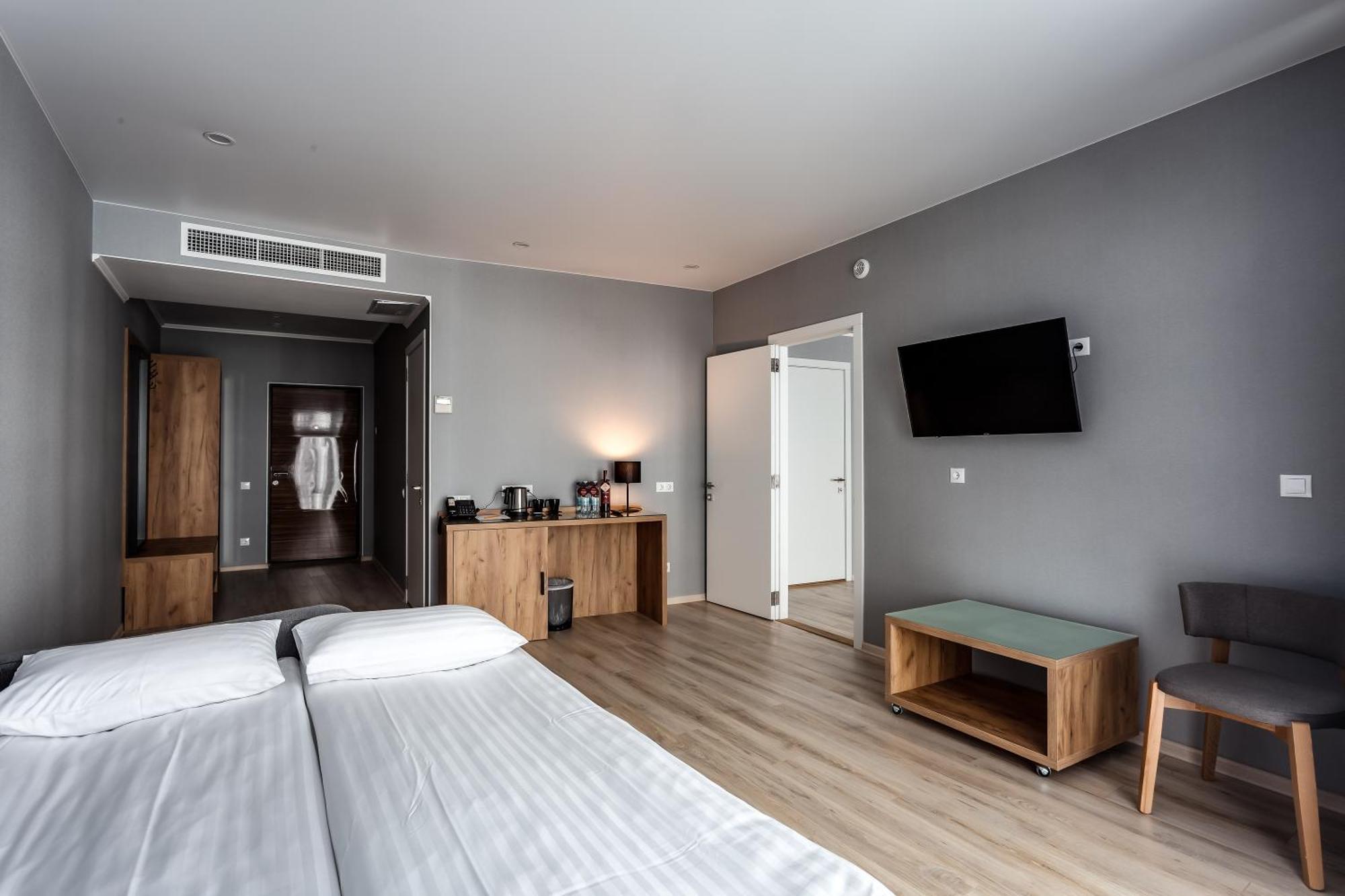 Optima Collection Miramar Chornomorsk Hotel Exterior photo
