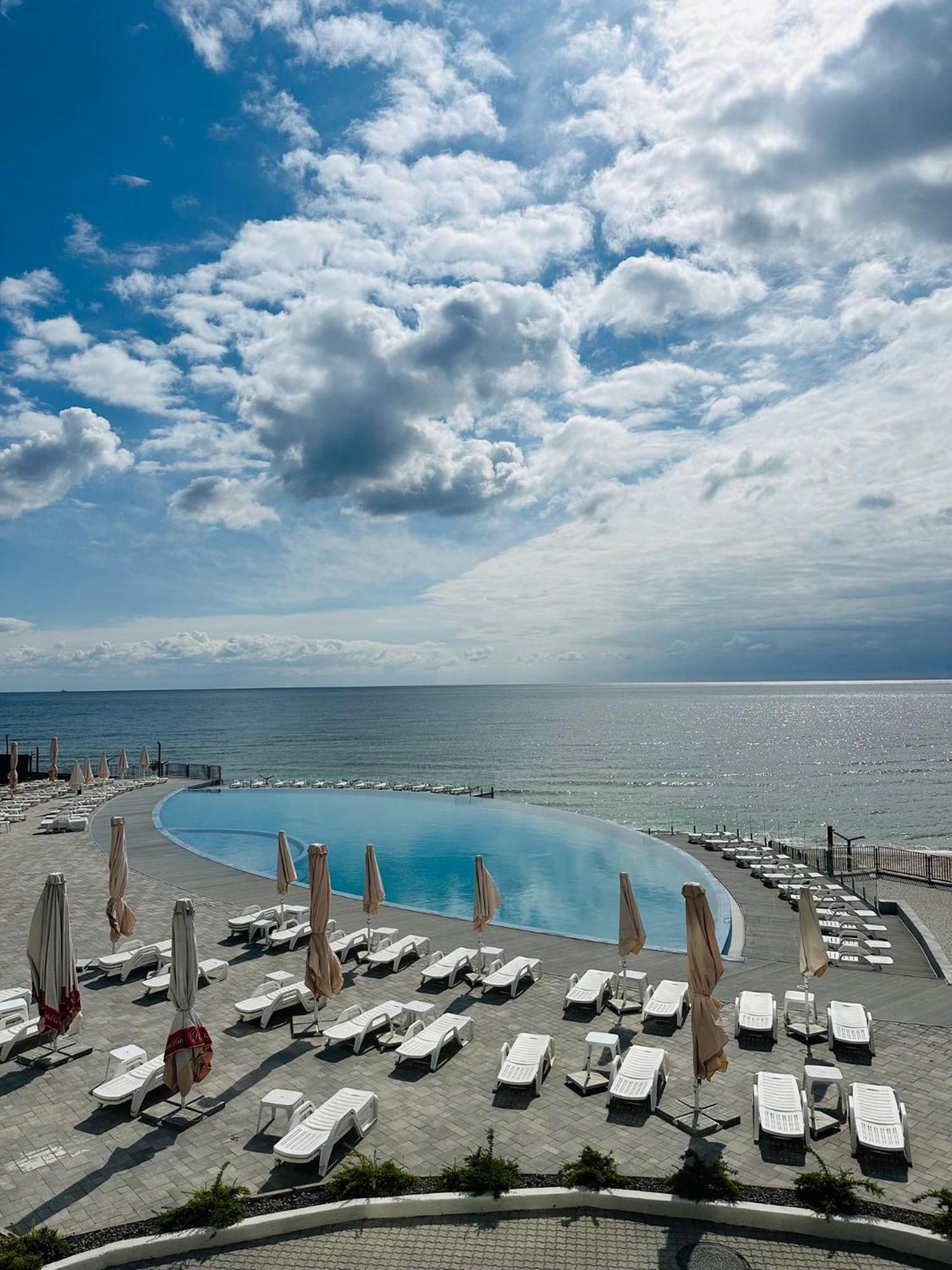 Optima Collection Miramar Chornomorsk Hotel Exterior photo