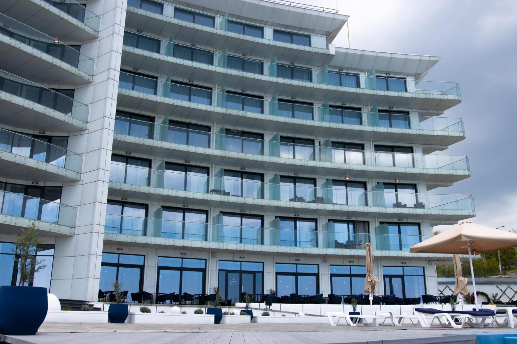 Optima Collection Miramar Chornomorsk Hotel Exterior photo